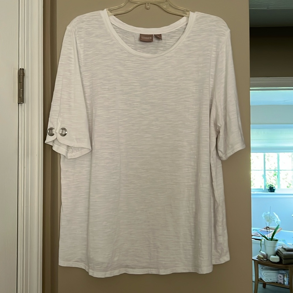 Chico’s short sleeve tee